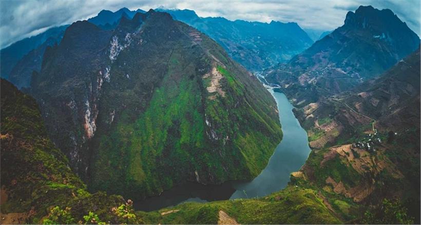Northern Mountain Nature Beauty of Vietnam - 7 Days Tour