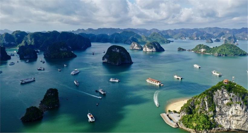 North West Vietnam and Halong Bay Cruise 9 Days