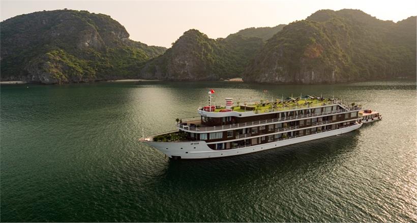 La Casta Regal Cruise - Halong Bay Cruise Tour